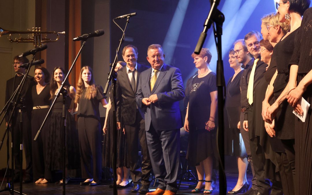 MiliTVOJ glas naj trobente zveni